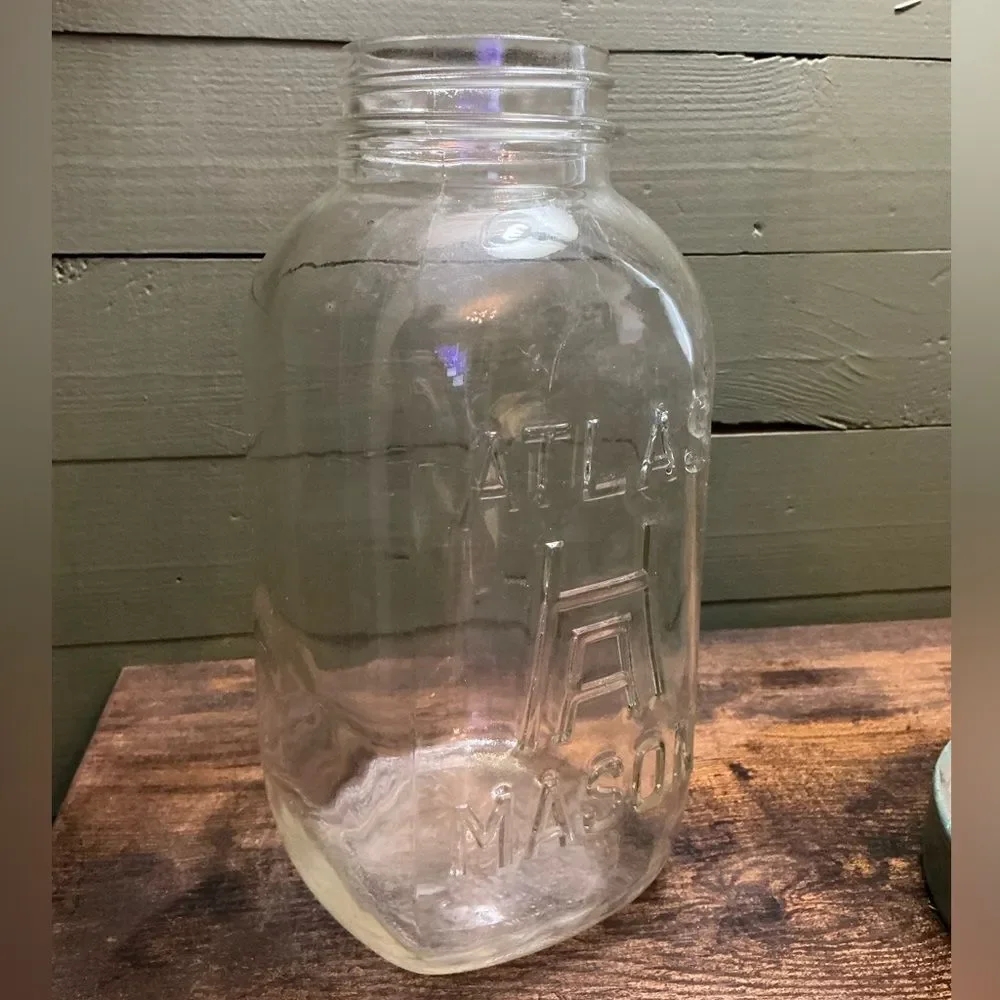 Vintage Atlas Strong Shoulder Mason Jar 9.5” Hazel Atlas No Lid